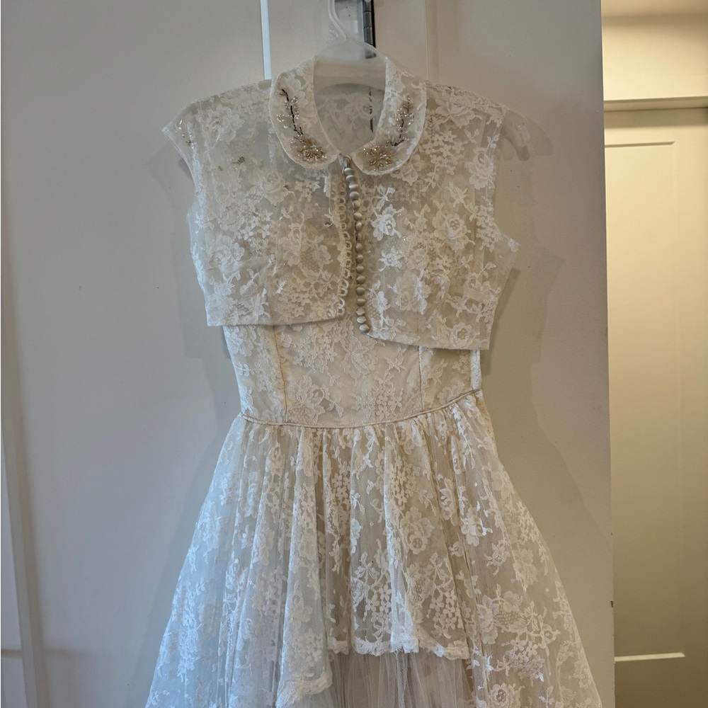 Vintage 1960’s Wedding Dress